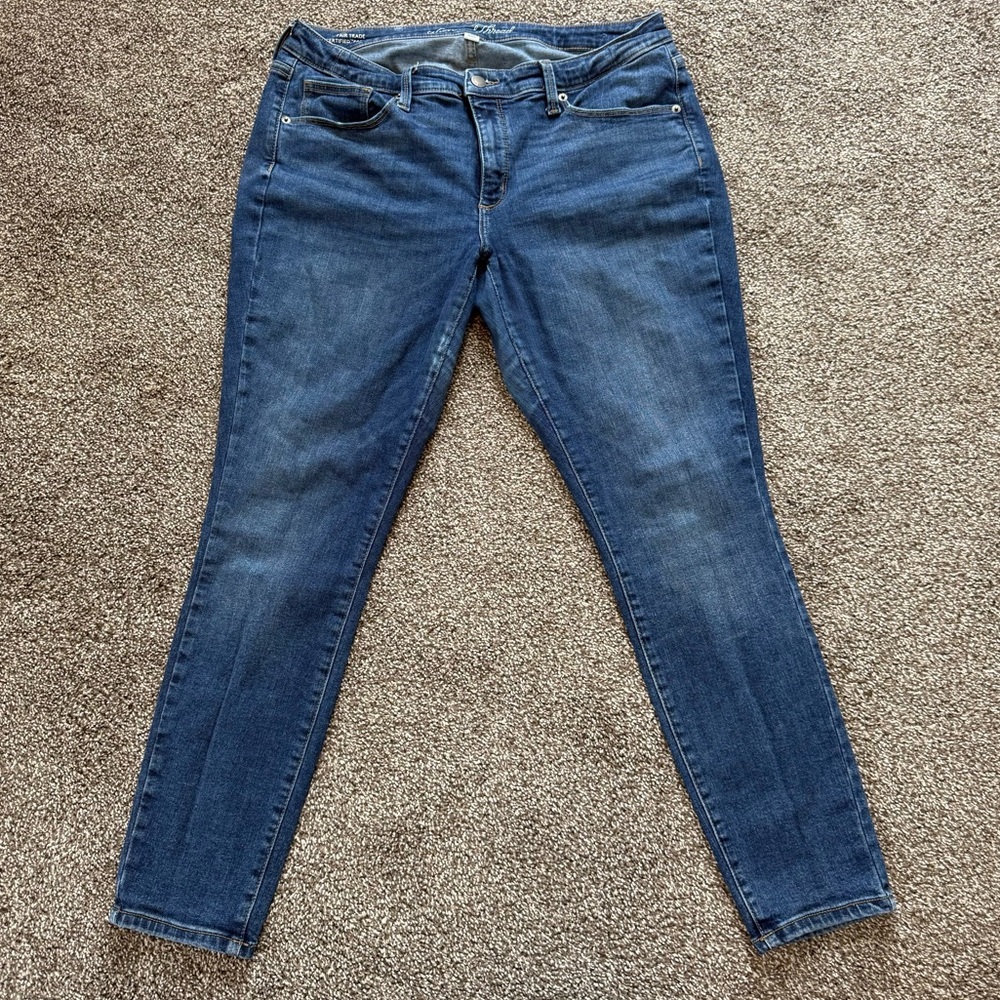 Universal Thread Jeans
